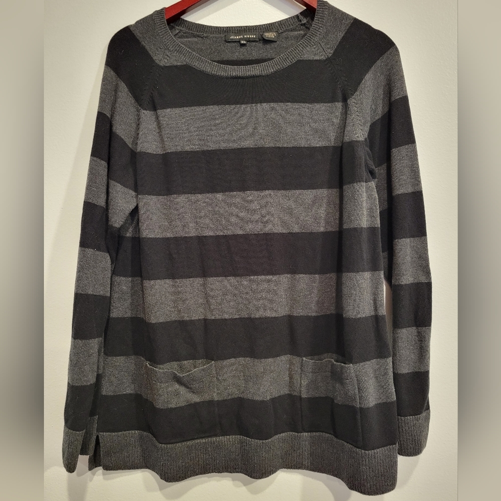 Womens Jeanne Pierre XL sweater